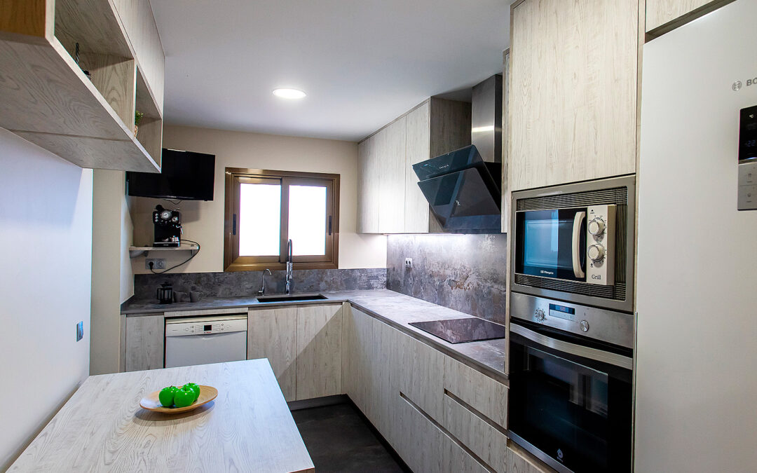 Hermosa cocina super  equipada